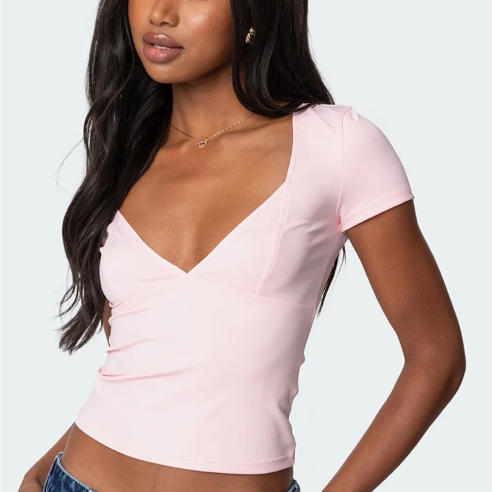 Edikted Katia V Neck Top
